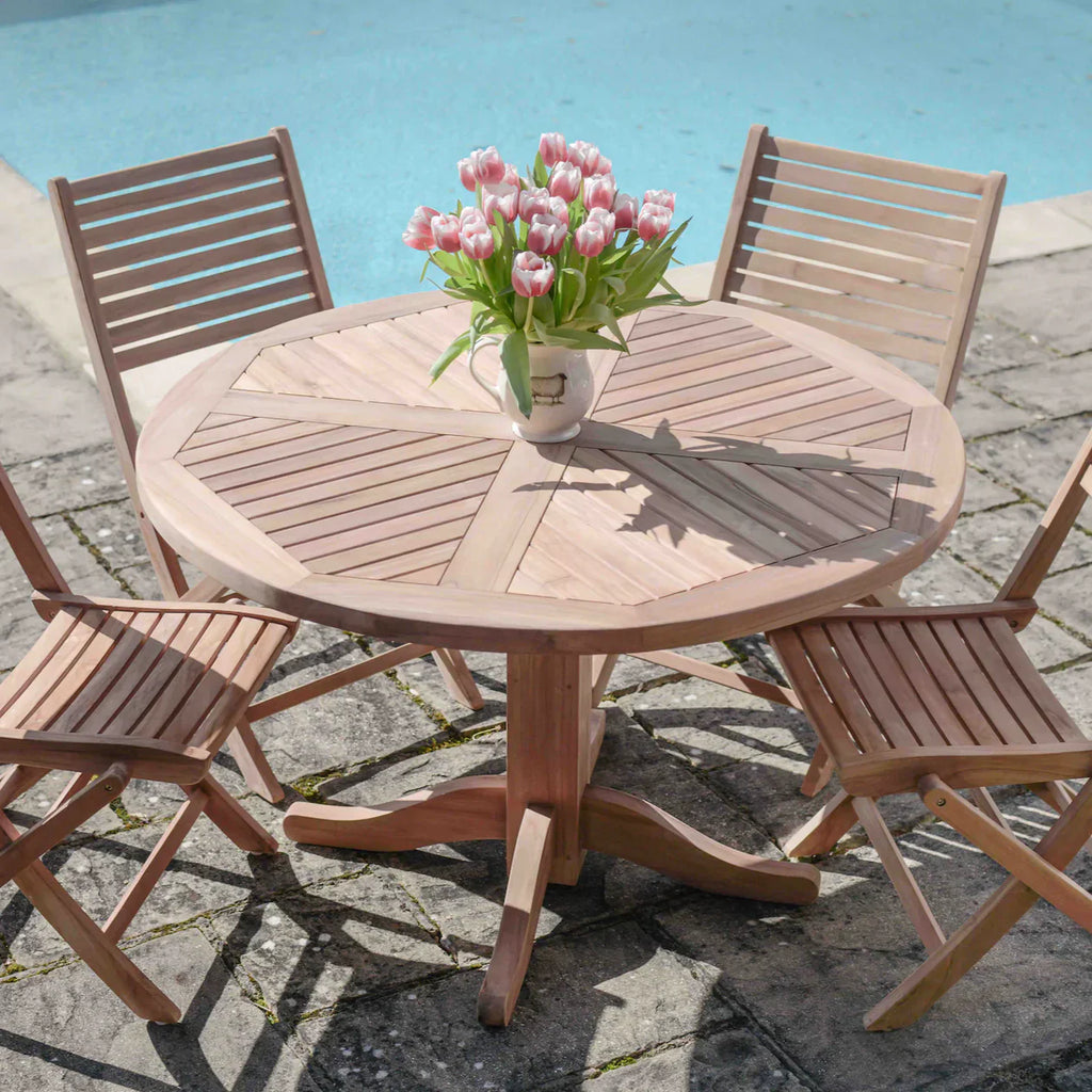 Daisy Round Pedestal Table (3 Sizes)